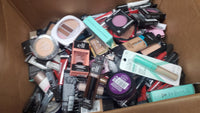 Lot of Assorted Makeup 200pcs